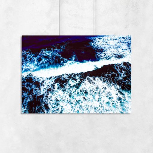Abstrakcyjny plakat z motywem morskiej fali