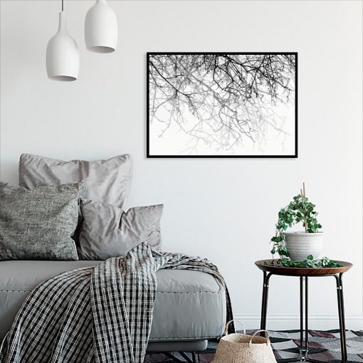 dekoracja czarno-biała z gałęziami