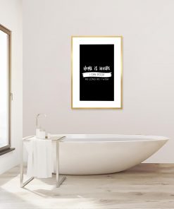 plakat łazienkowy z napisem