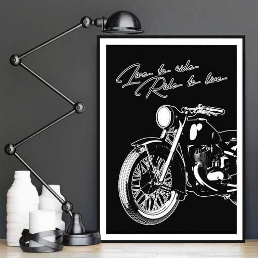 plakat przedstawiający motocykl