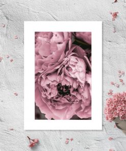 Plakat z fioletowymi kwiatami do sypialni